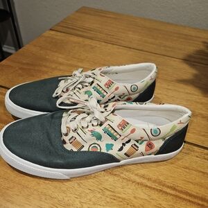 ACL BUCKFEET Green and Cream Flats